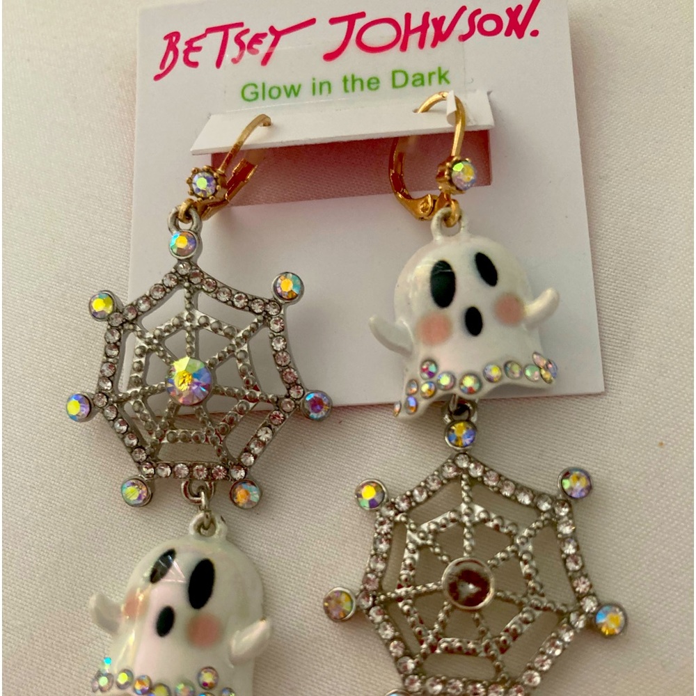 Betsey Johnson Crystal Rhinestone Halloween Skull Skeleton Drop Dangle Earrings